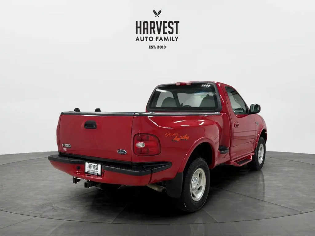 Ford F-150 photo 6