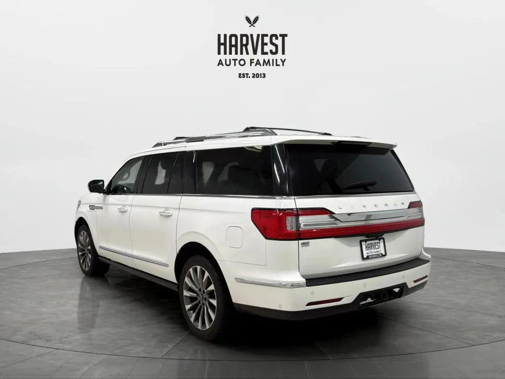 Lincoln Navigator L photo 4