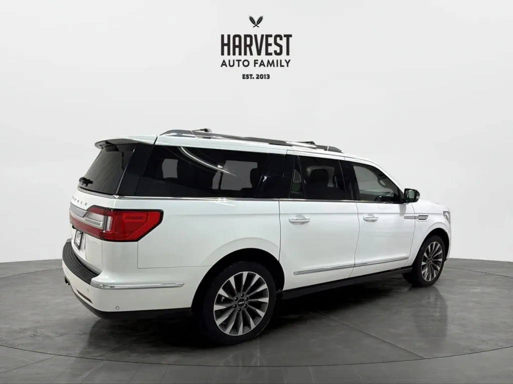 Lincoln Navigator L photo 7