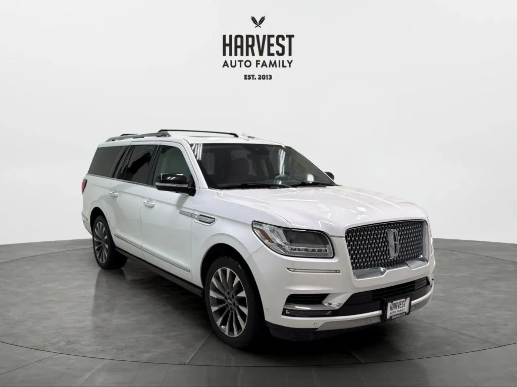 Lincoln Navigator L photo 10