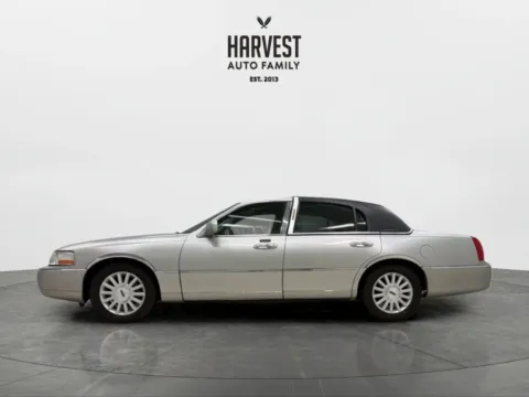 Photos of 2004 Lincoln Town Car Ultimate Sedan 4D for sale in Wahoo, NE at Harvest Auto Family