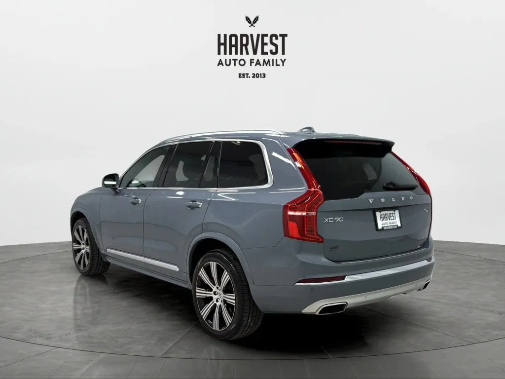 Volvo XC90 photo 4