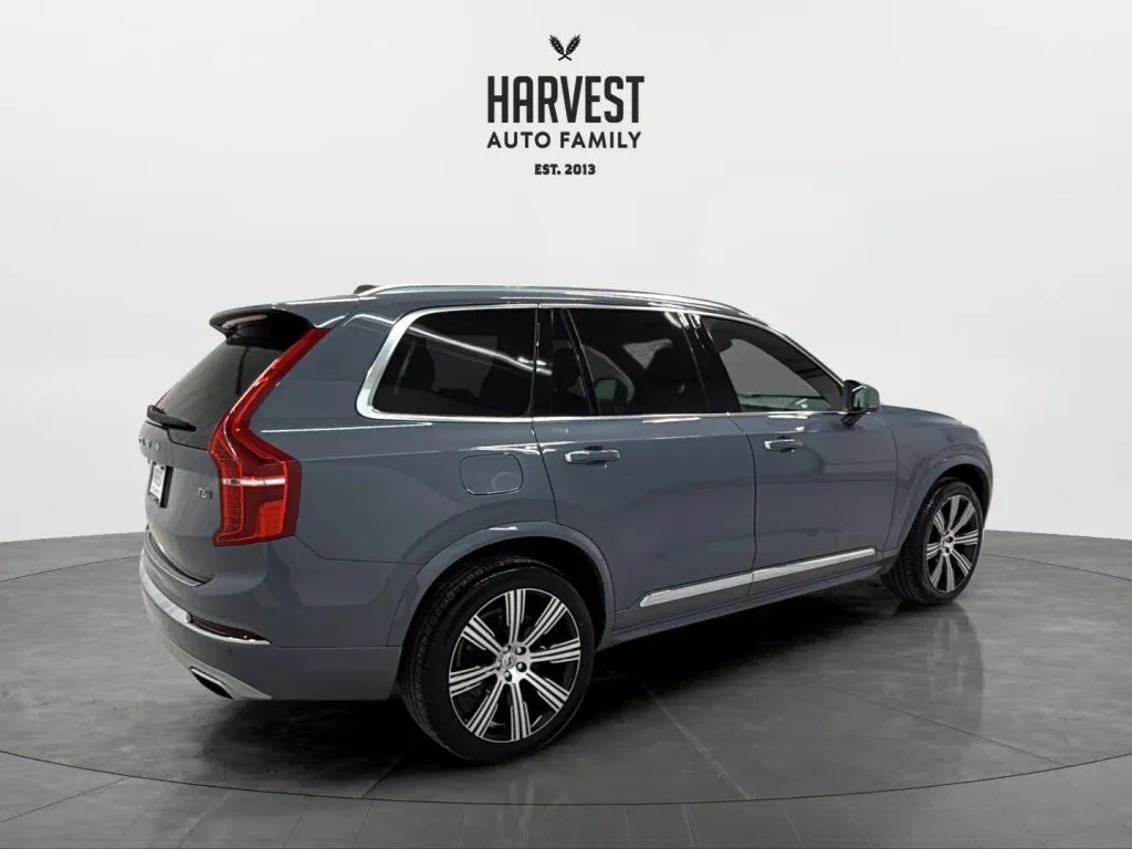 Volvo XC90 photo 7