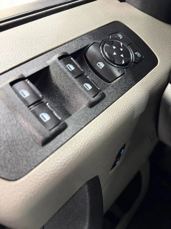 Ford F-150 photo 27