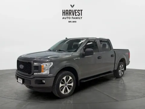 Gray 2020 Ford F-150 SuperCrew Cab XL Pickup 4D 5 1/2 ft for sale in Wahoo, NE