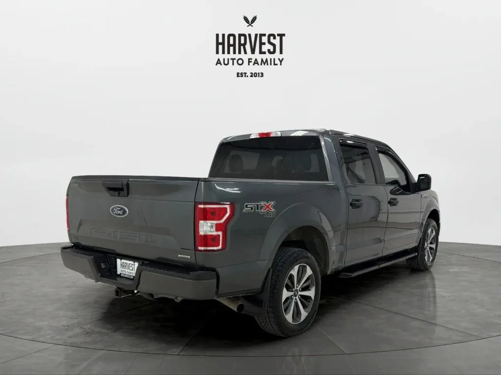 Ford F-150 photo 6