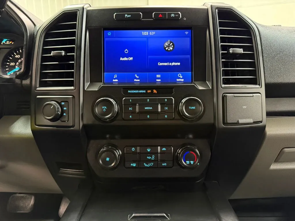 Ford F-150 photo 21