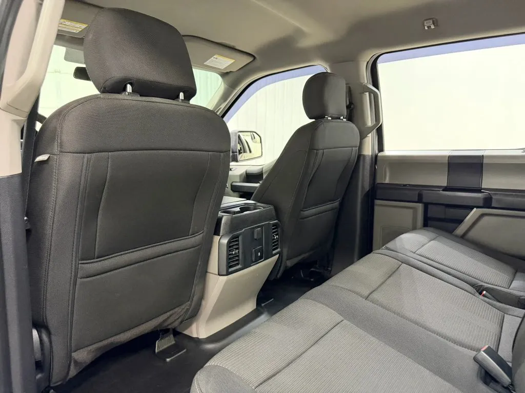 Ford F-150 photo 16