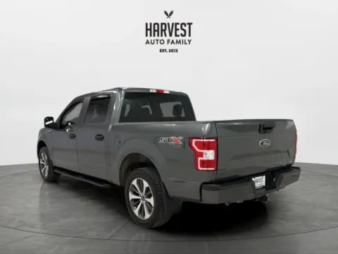 More photos of 2020 Ford F-150 SuperCrew Cab XL Pickup 4D 5 1/2 ft at Harvest Auto Family, NE