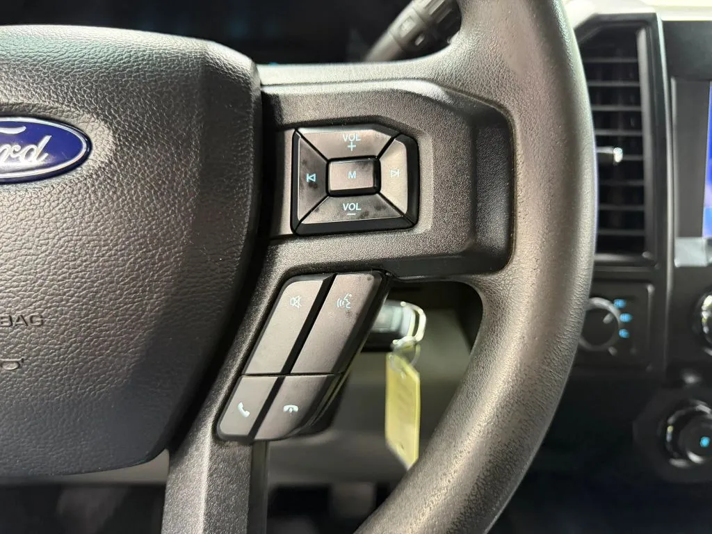 Ford F-150 photo 31