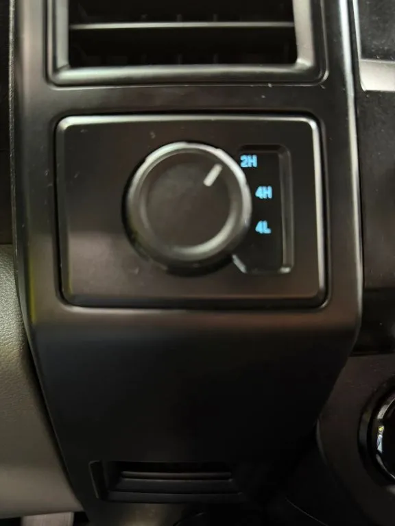 Ford F-150 photo 29