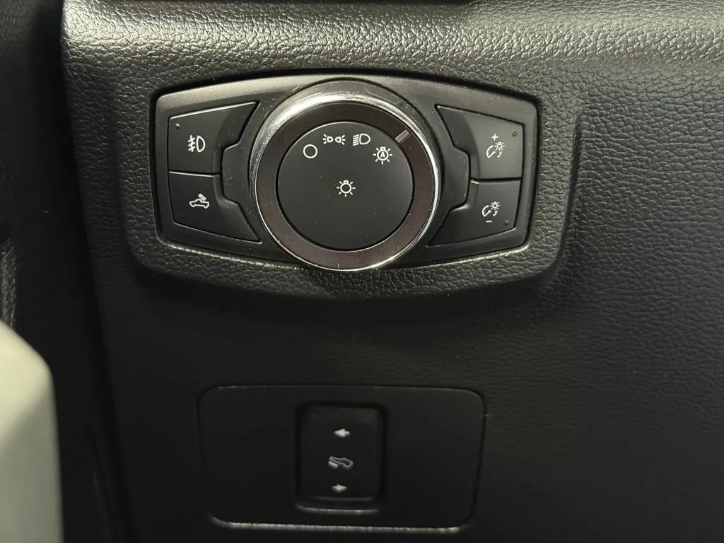 Ford F-350 photo 30