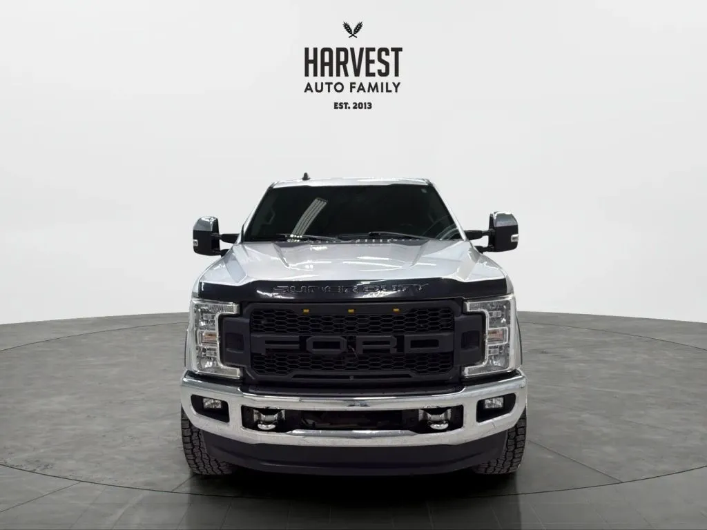 Ford F-350 photo 11