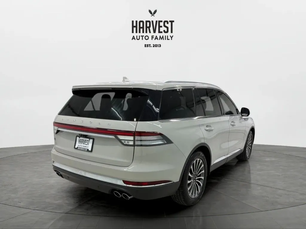 Lincoln Aviator photo 6