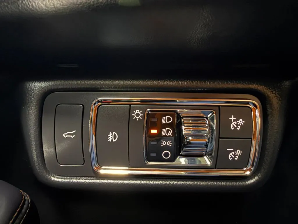 Lincoln Aviator photo 34
