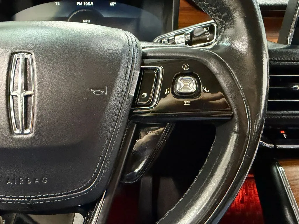 Lincoln Aviator photo 37