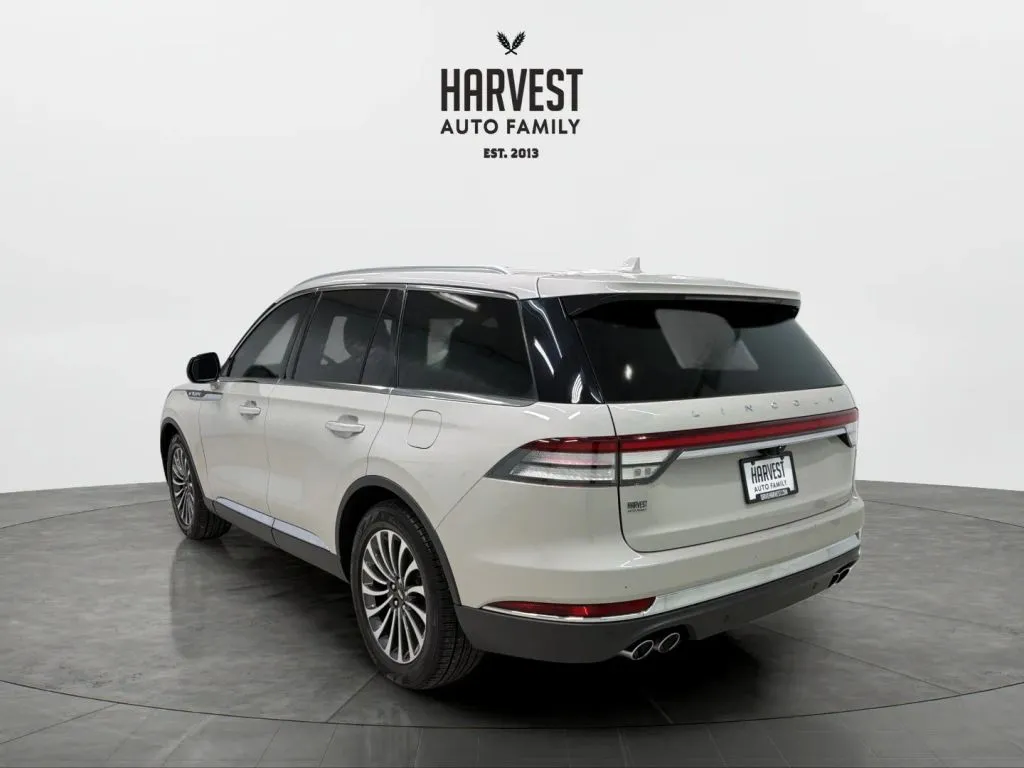 Lincoln Aviator photo 4