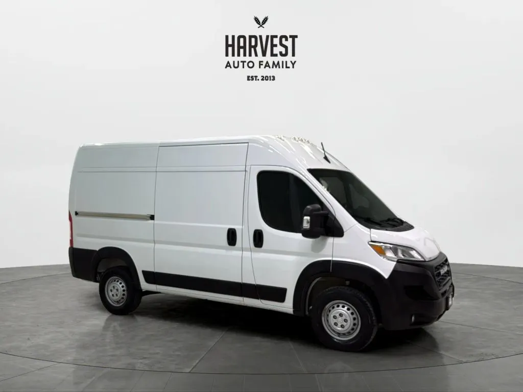 Ram Cargo Van photo 9