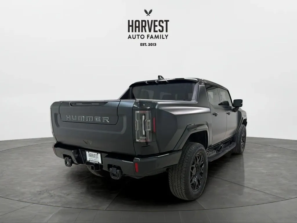 GMC Hummer EV Pickup photo 6