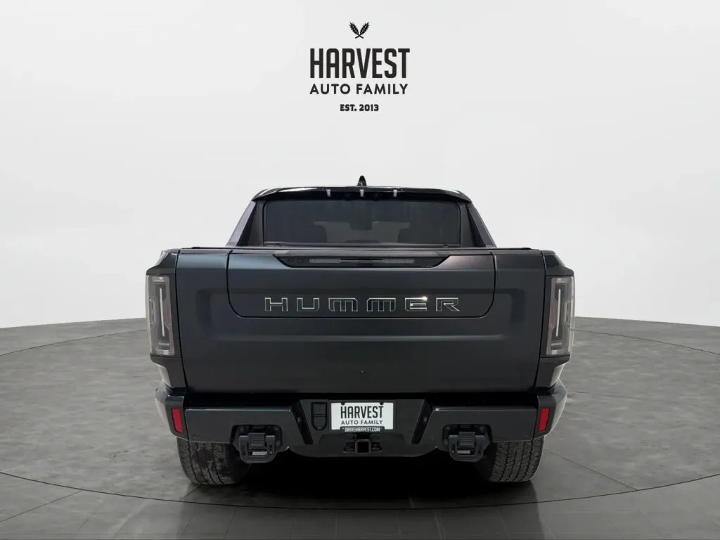 GMC Hummer EV Pickup photo 5