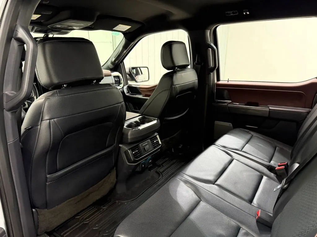 Ford F-150 photo 16