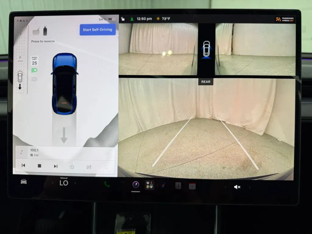 Tesla Model Y photo 25