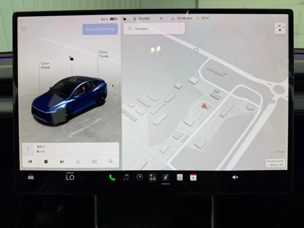 Tesla Model Y photo 24