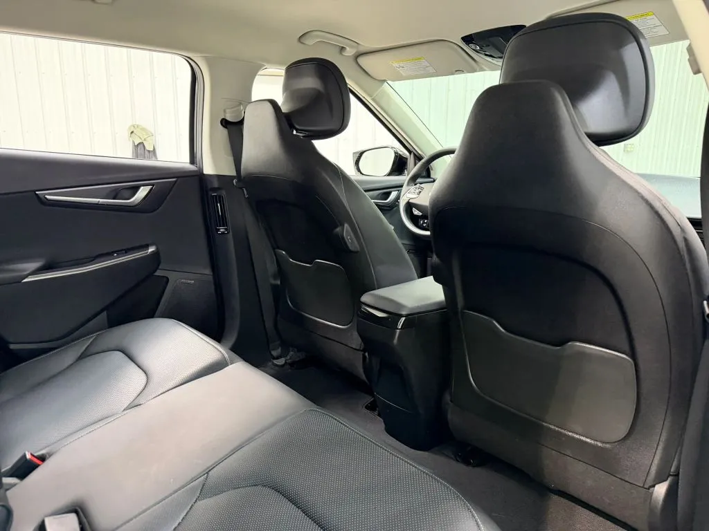 Kia EV6 photo 19