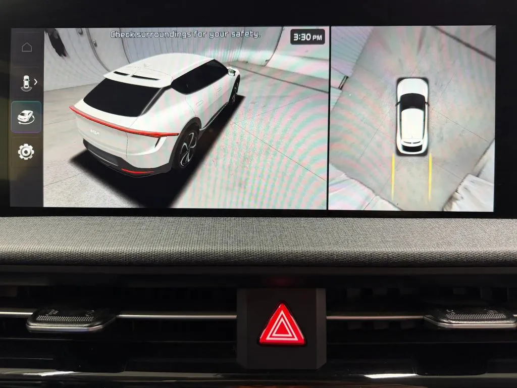 Kia EV6 photo 25