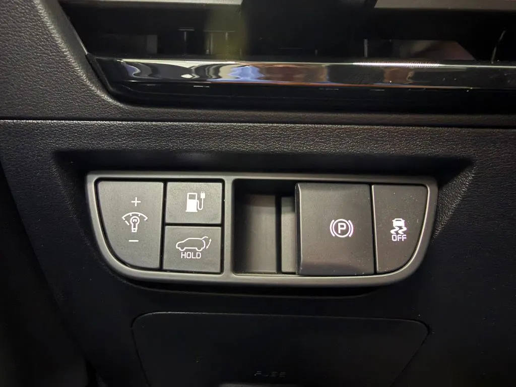 Kia EV6 photo 31