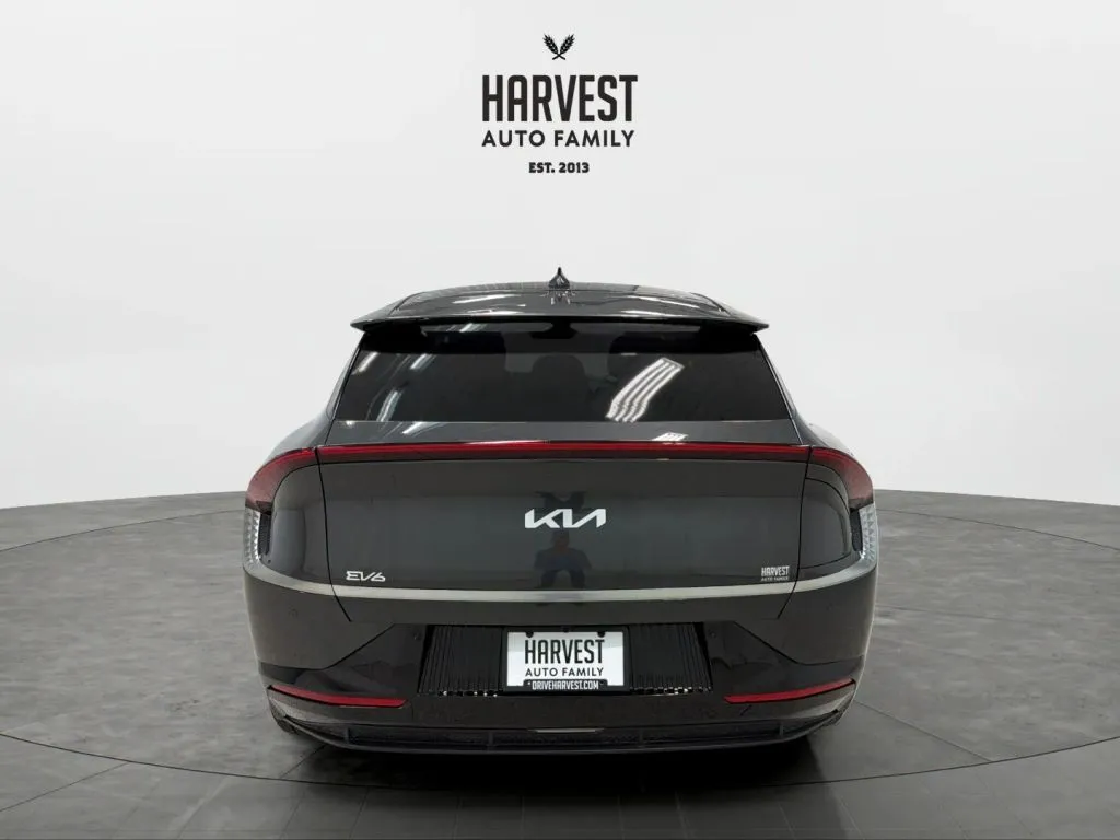 Kia EV6 photo 5