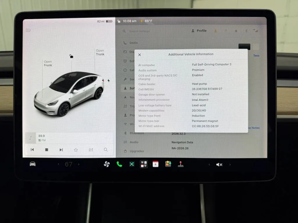 Tesla Model Y photo 22