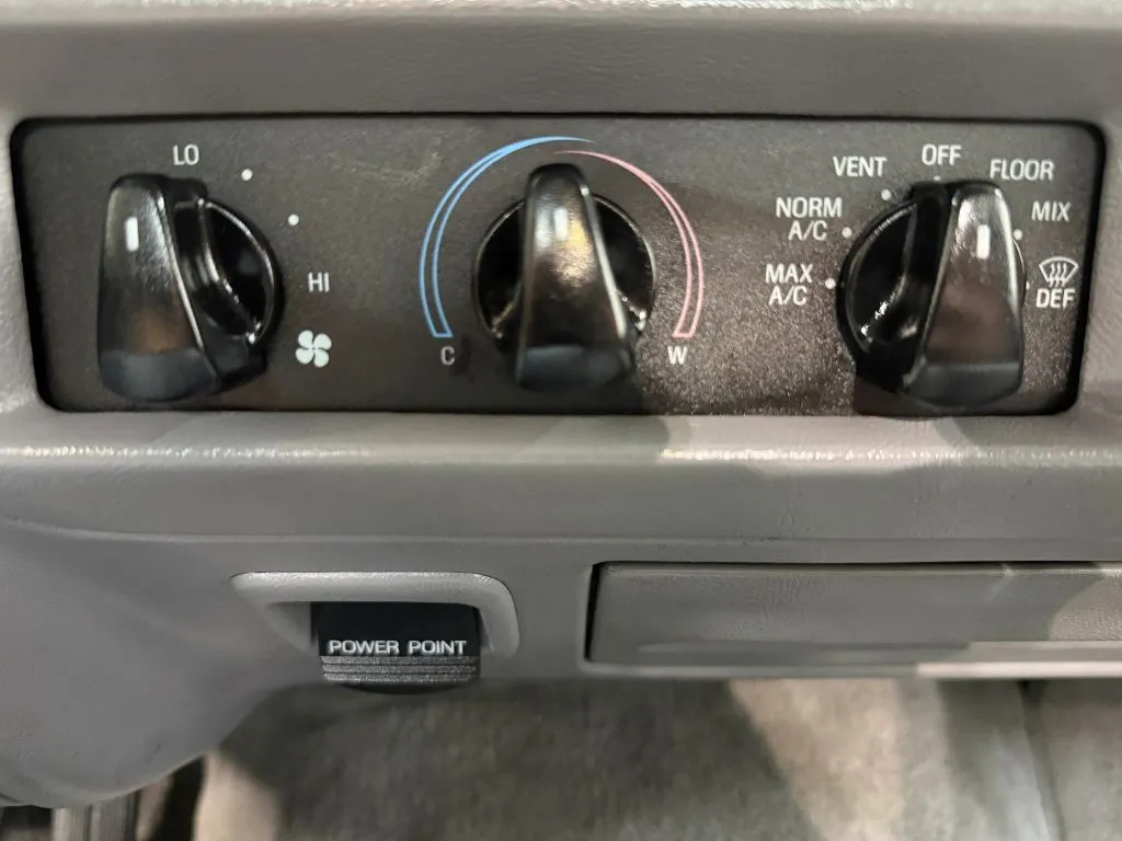 Ford F-250 photo 20