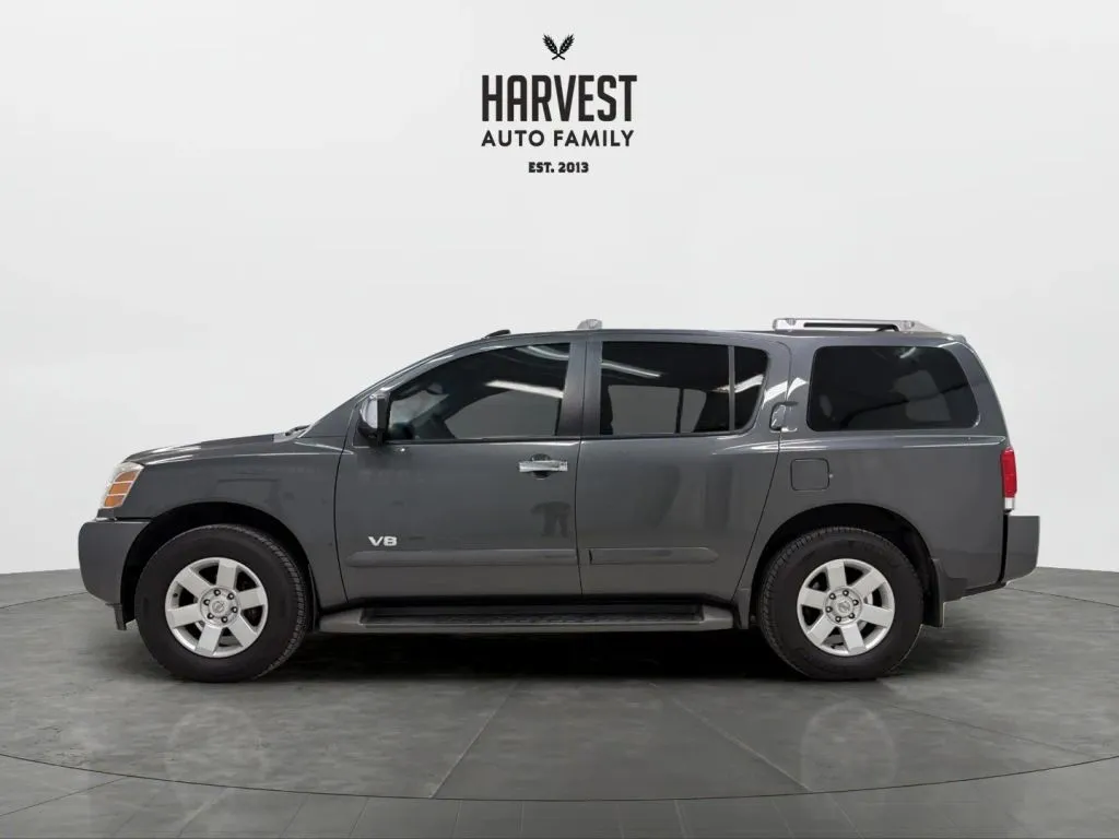 Nissan Armada photo 2