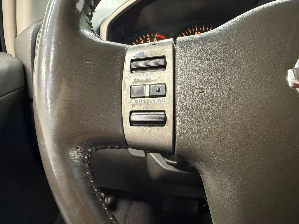 Nissan Armada photo 38