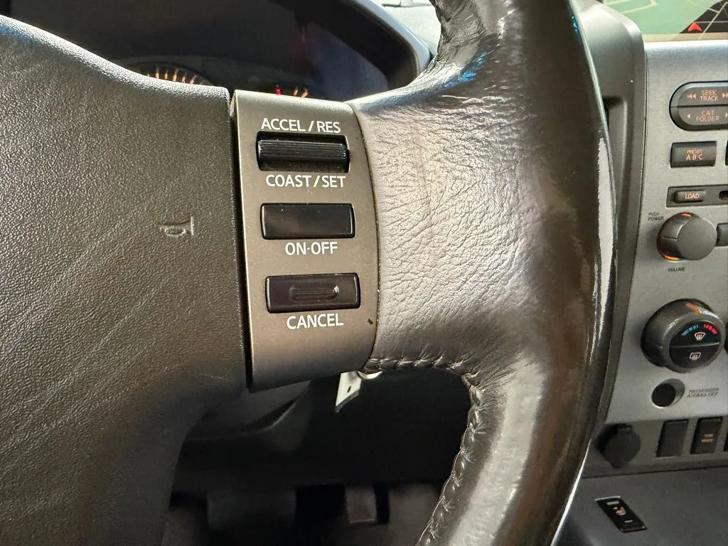 Nissan Armada photo 39