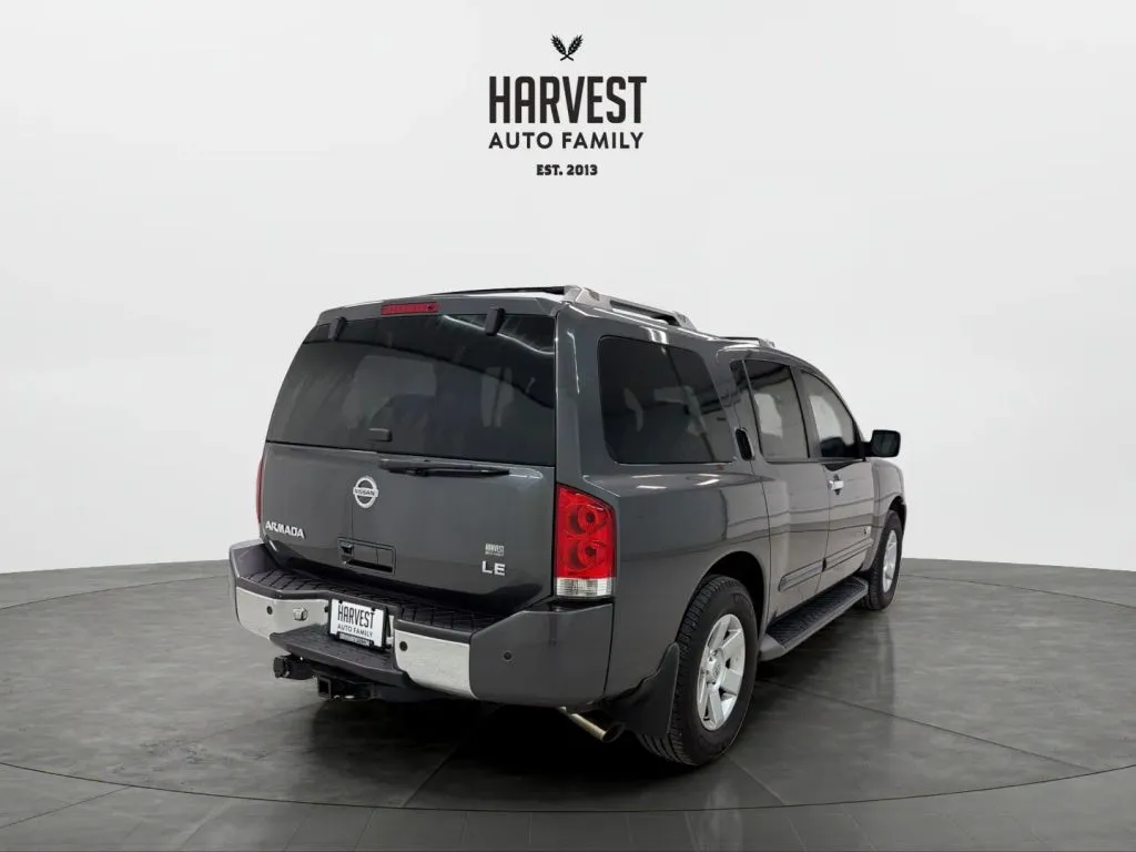 Nissan Armada photo 6