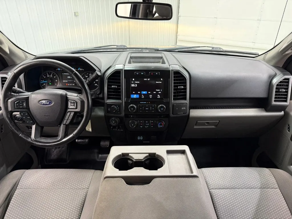 Ford F-150 photo 13