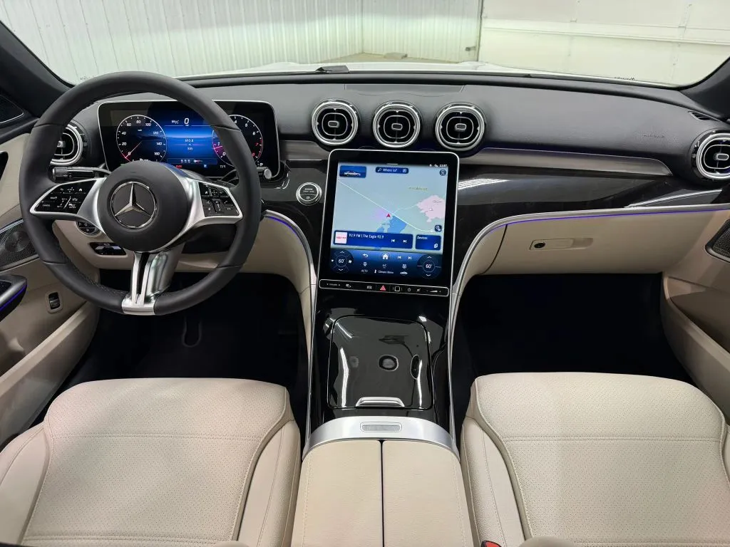 Mercedes-Benz C-Class photo 13