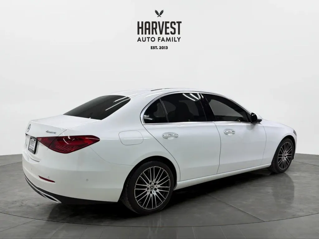 Mercedes-Benz C-Class photo 7