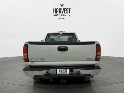 More photos of 2005 GMC Sierra 2500 HD Regular Cab Work Truck Pickup 2D 8 ft at Harvest Auto Family, NE