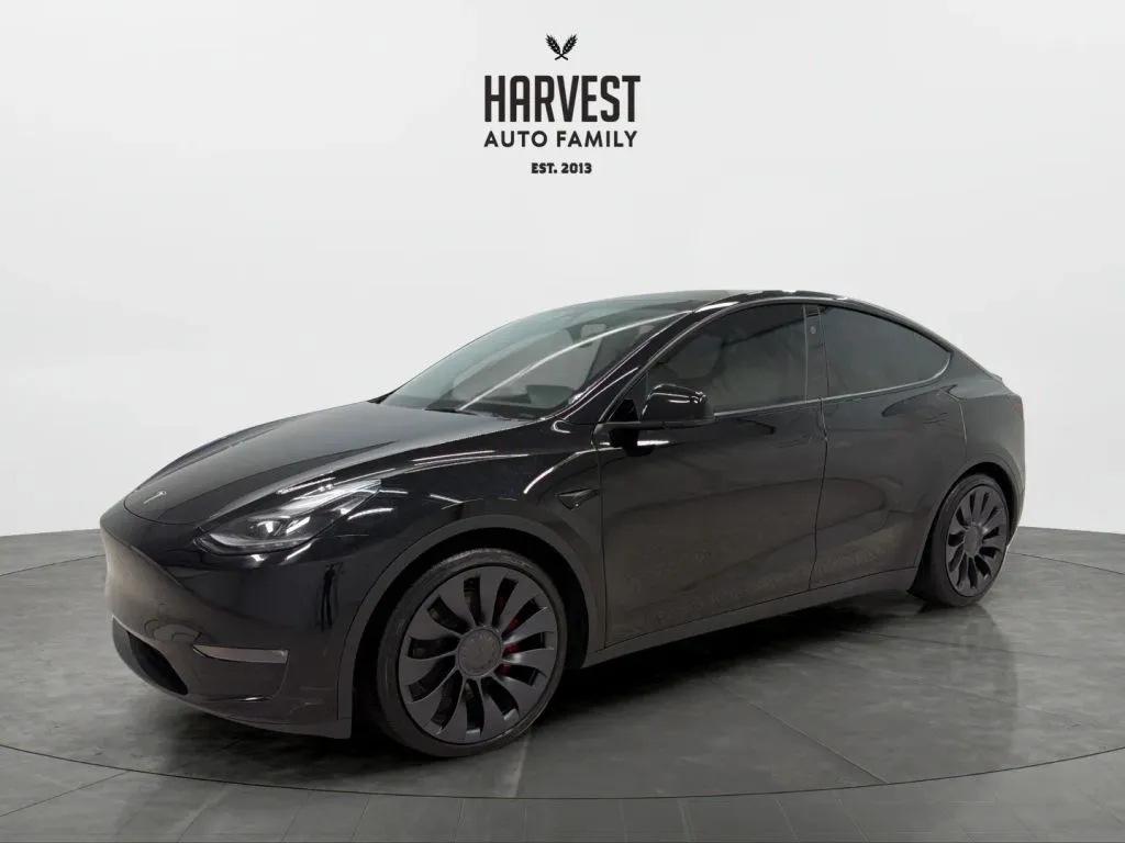 2025 Tesla Model Y Performance