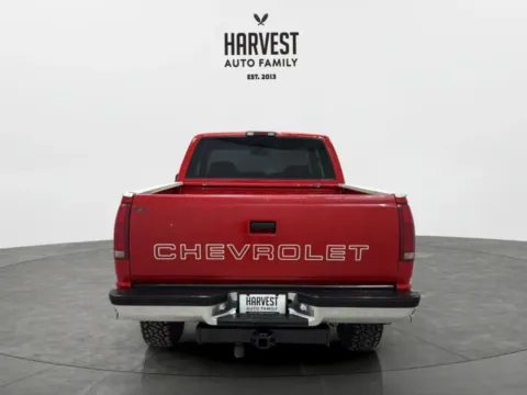 More photos of 2000 Chevrolet 2500 HD Extended Cab Short Bed at Harvest Auto Family, NE