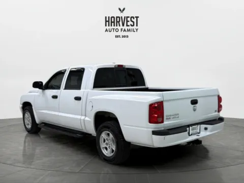 More photos of 2007 Dodge Dakota Quad Cab SLT Pickup 4D 5 1/2 ft at Harvest Auto Family, NE