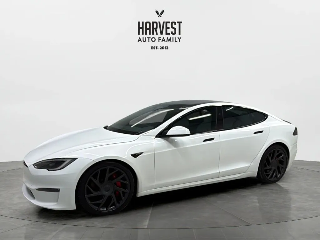 White 2024 Tesla Model S Plaid Sedan 4D for sale in Wahoo, NE