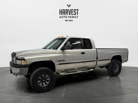 Silver 1999 Dodge Ram 2500 Quad Cab Short Bed for sale in Wahoo, NE