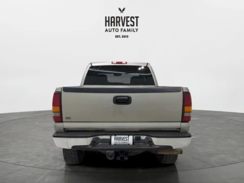More photos of 2002 GMC Sierra 2500 HD Crew Cab Short Bed at Harvest Auto Family, NE
