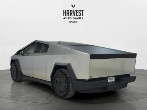 More photos of 2024 Tesla Cybertruck All-Wheel Drive Pickup 4D 6 ft at Harvest Auto Family, NE