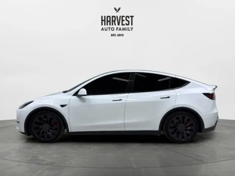 Photos of 2023 Tesla Model Y Performance Sport Utility 4D for sale in Wahoo, NE at Harvest Auto Family