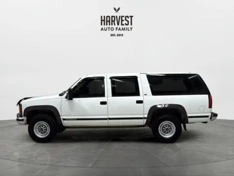 Photos of 1999 GMC Suburban 2500 Sport Utility for sale in Wahoo, NE at Harvest Auto Family